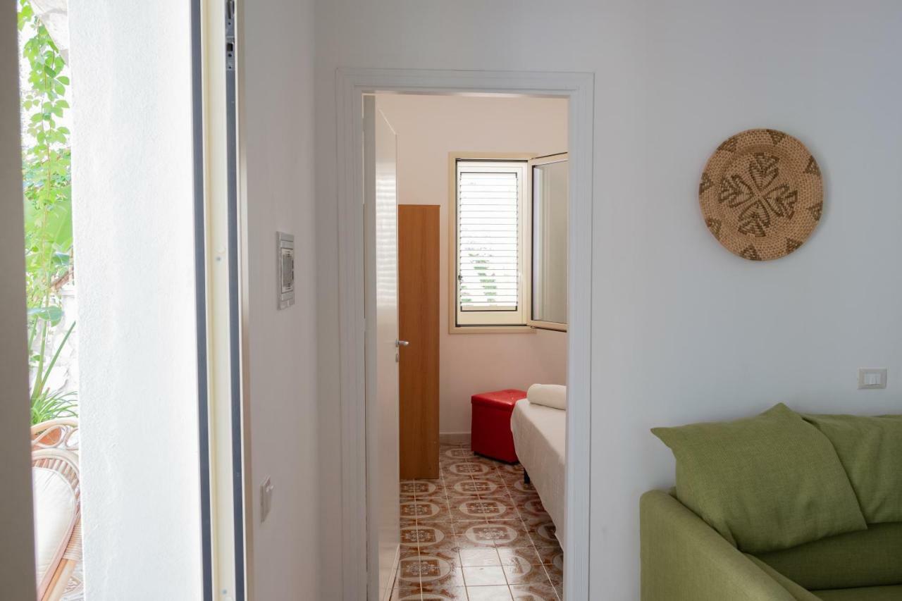 Isabel House Villa Isola delle Femmine Exterior photo
